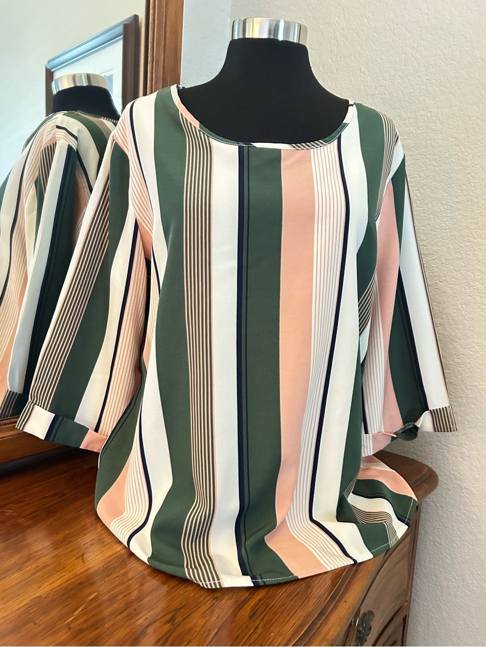 SHEIN Striped Green and Blush Button-Sleeve Women's Top. Size XL. NWTGS